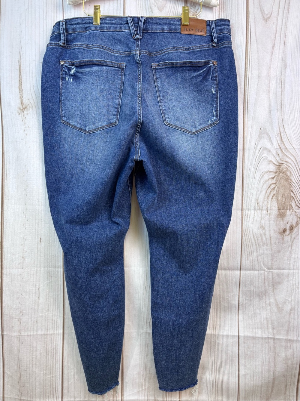 Judy Blue Skinny Fit Jeans Hi-Rise Stretchy Distressed Raw Hem Blue Denim Sz 20W - Picture 2 of 15